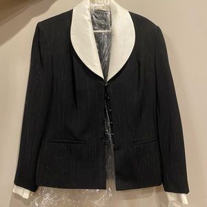Sag Harbor Suit Jacket